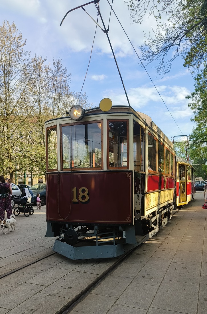 Пльзень, Двухосный моторный Křižík № 18