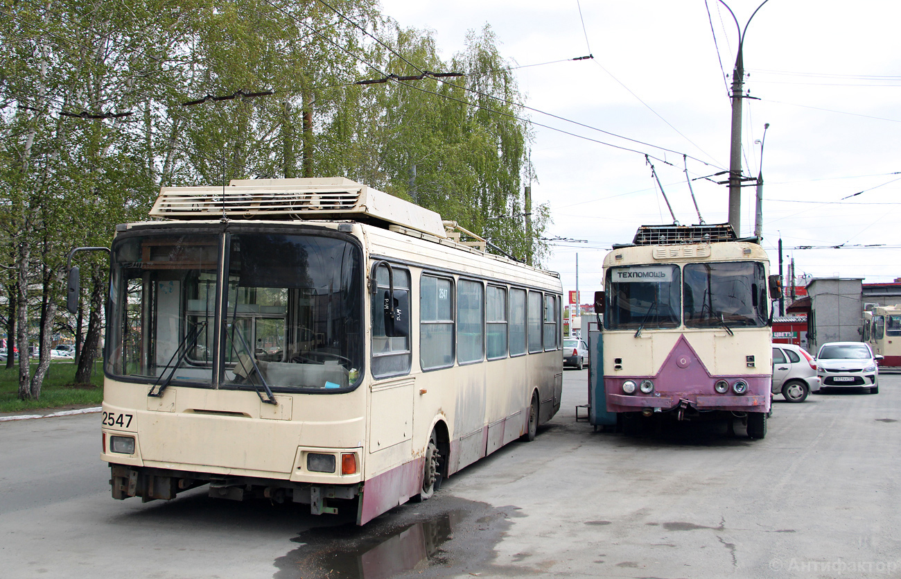 Челябинск, ЛиАЗ-5280 (ВЗТМ) № 2547; Челябинск, КТГ-2 № 204
