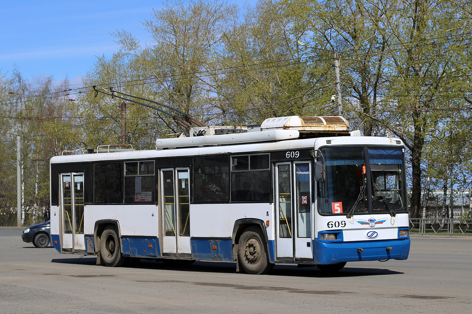 Киров, БТЗ-52768А № 609