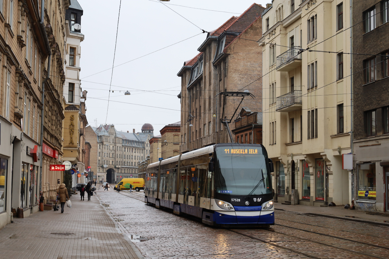 Riga, Škoda 15T2 ForCity Alfa Riga Br. 57528