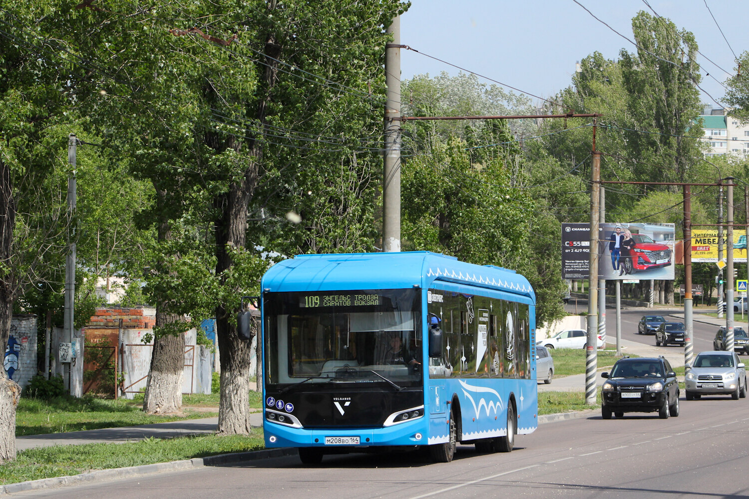 Энгельс, Volgabus-5270.E0 № М 208 ВО 164