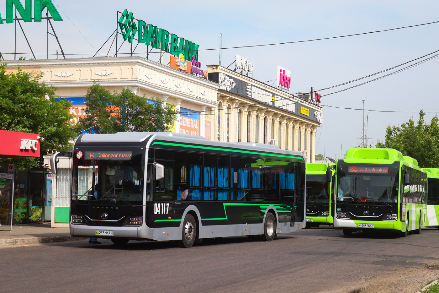 Ташкент, Yutong ZK6126BEVG № 04117