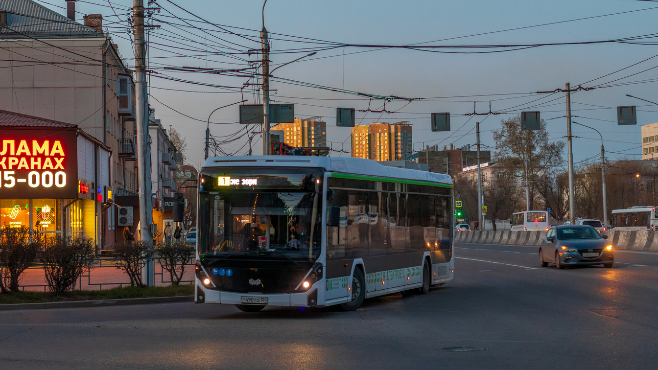 Красноярск, БКМ E321 «Ольгерд» № Т 490 ТО 124; Красноярск — Вечерние фотографии