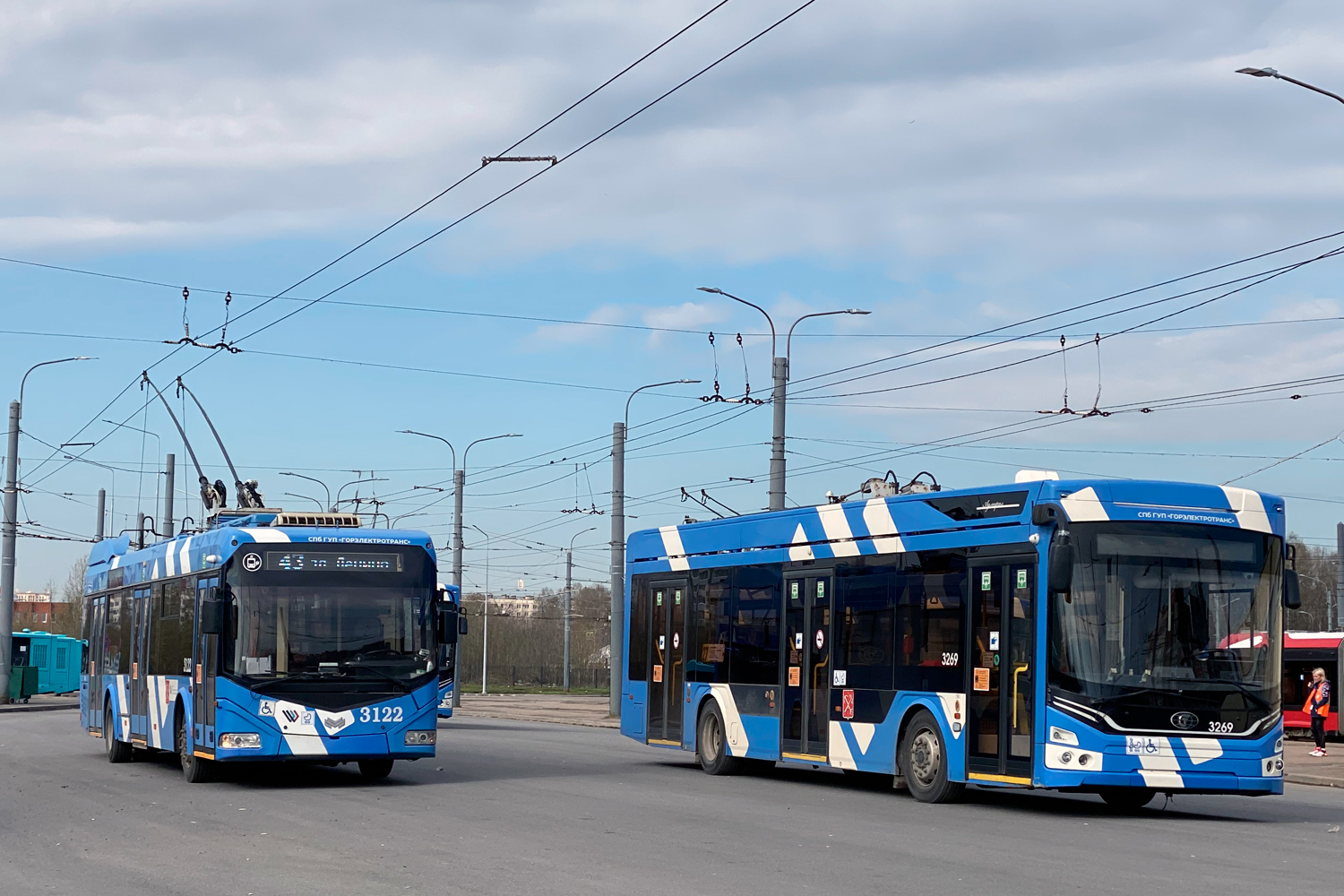 Санкт Петербург, БКМ 32100D № 3122; Санкт Петербург, ПКТС-6281.00 «Адмирал» № 3269