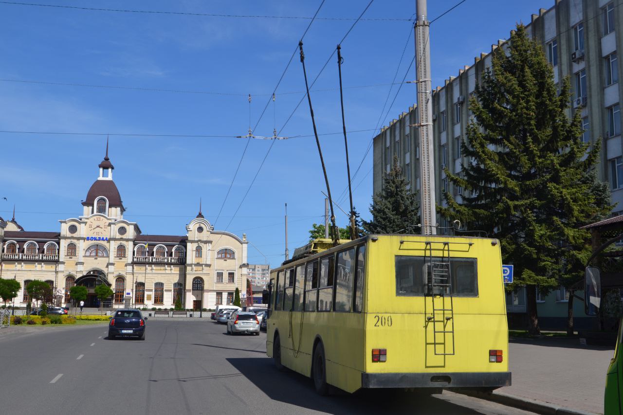 Luck, YMZ T2 — 200