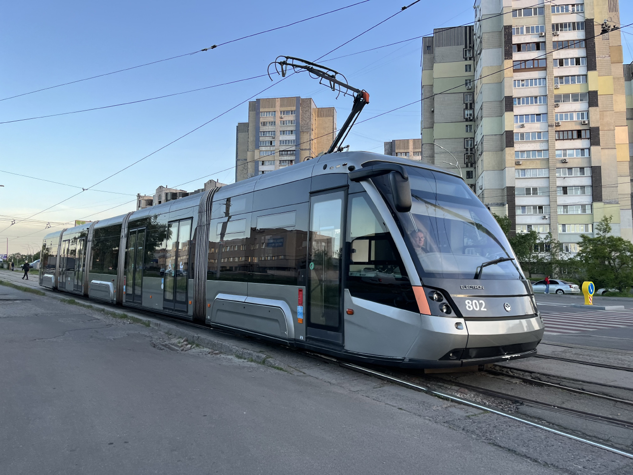 Киев, Electron T5B64 № 802