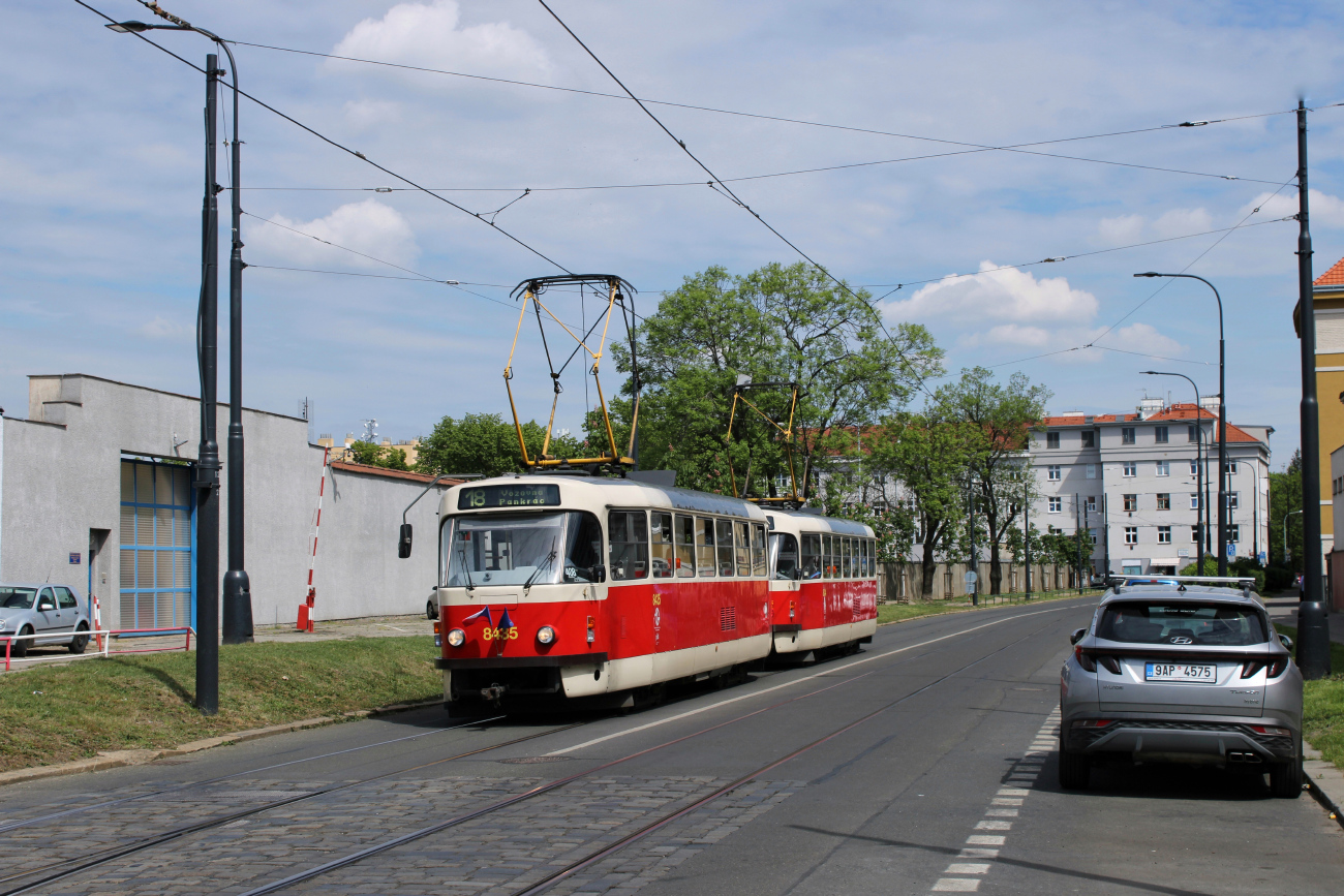 Прага, Tatra T3R.P № 8435