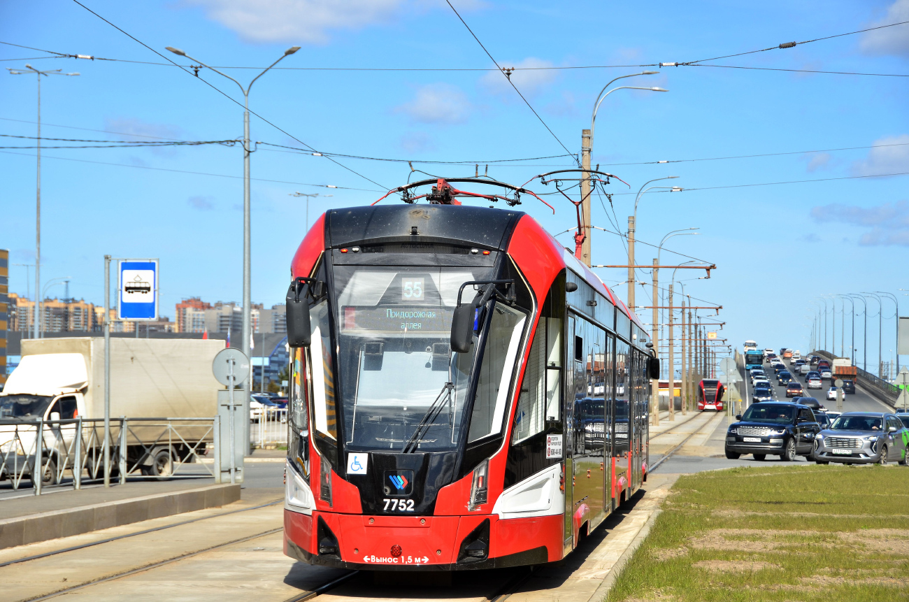 Sankt Peterburgas, 71-932 “Nevskiy” nr. 7752