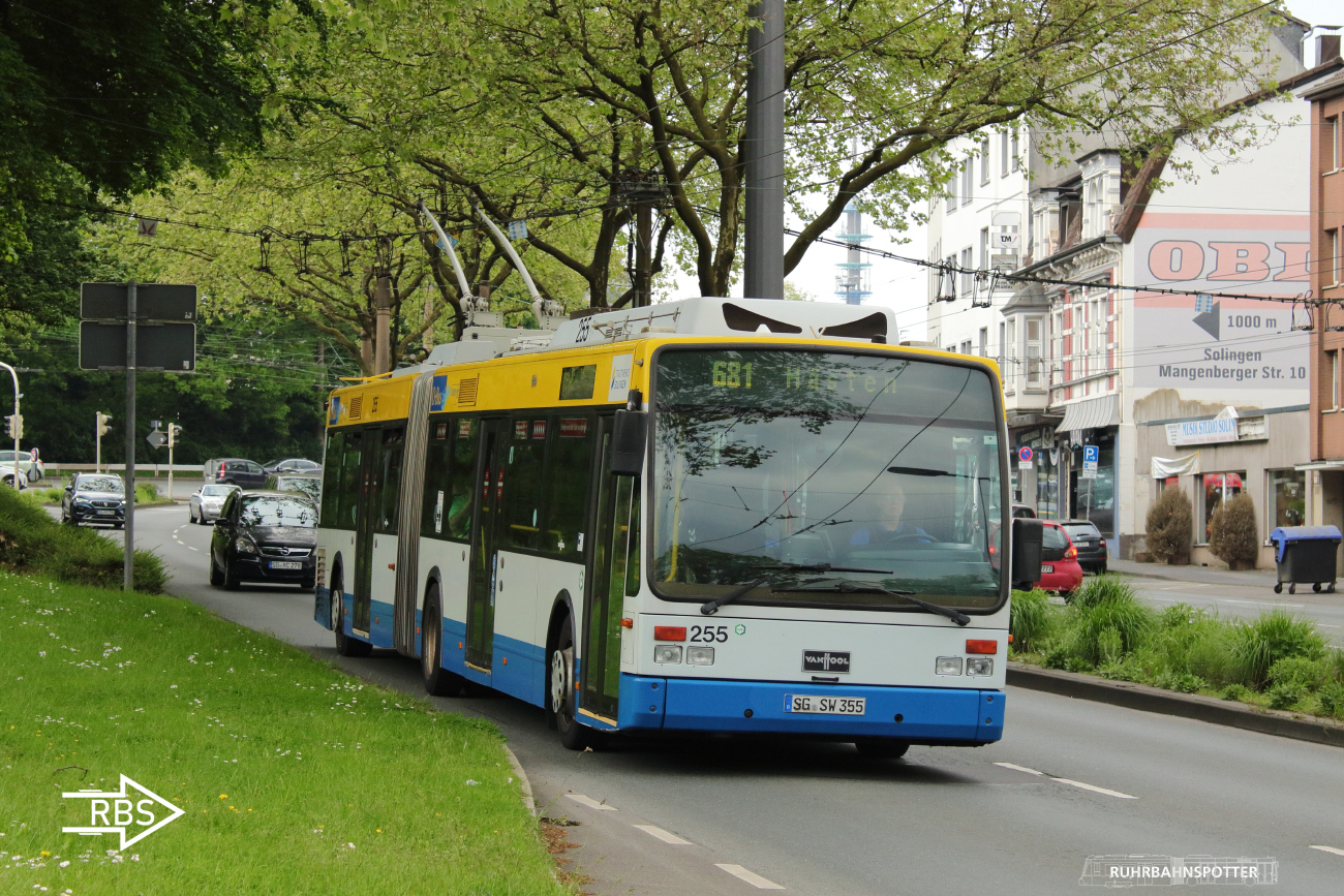 Золинген, Van Hool AG 300T № 255
