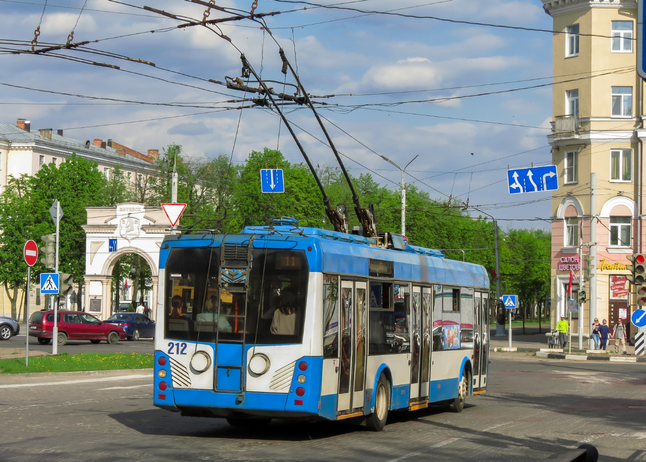 Витебск, БКМ 321 № 212