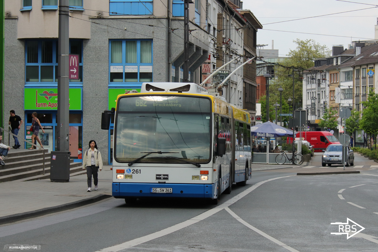 Золинген, Van Hool AG 300T № 261