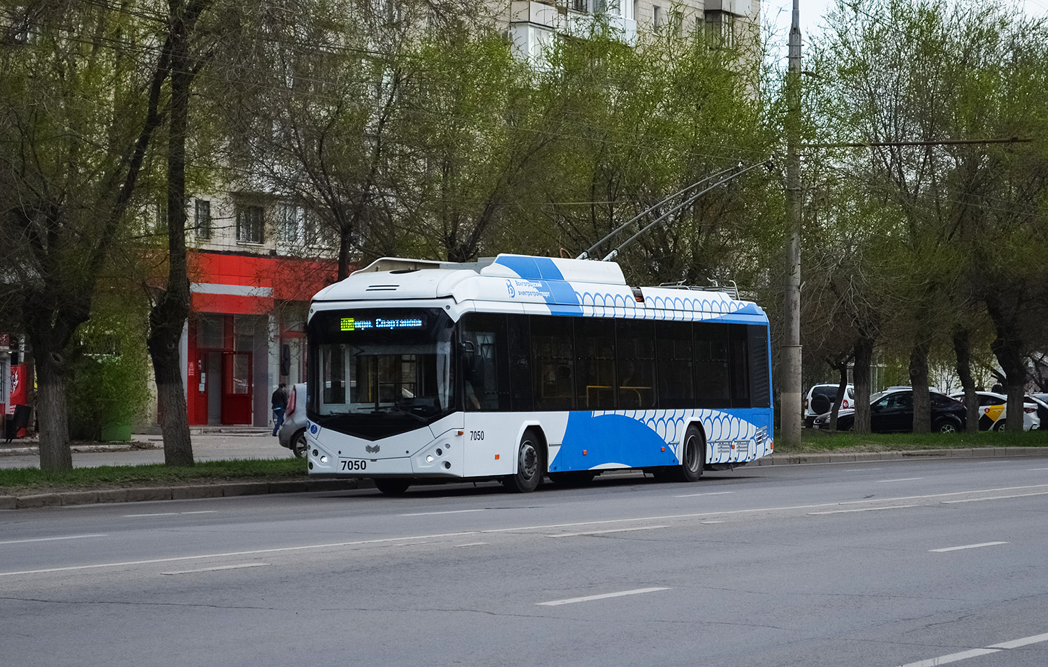 Волгоград, БКМ 32100D № 7050