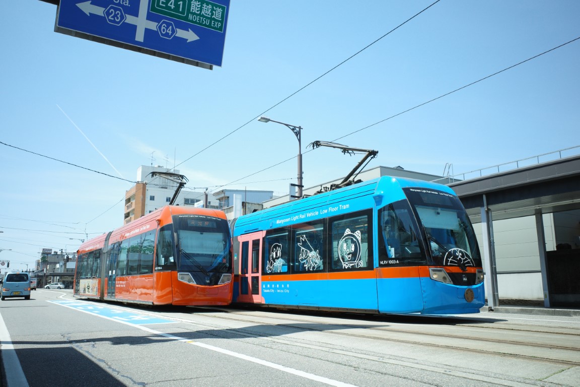 Такаока, Niigata/Bombardier MLRV1000 № MLRV1001