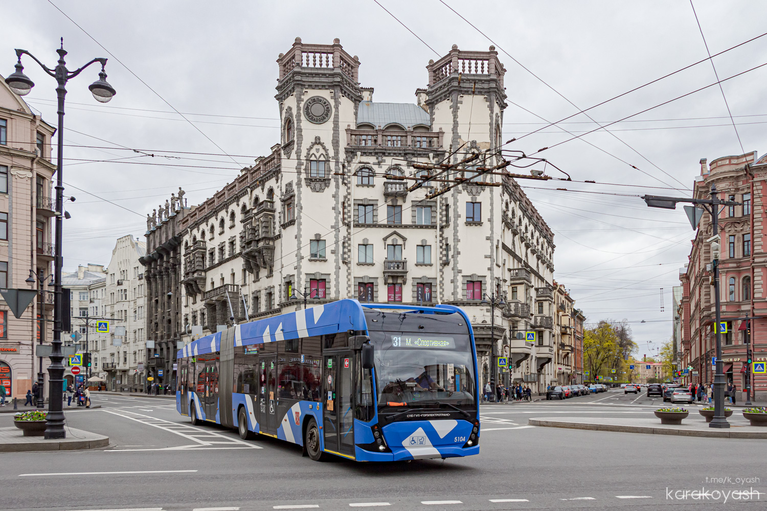 Санкт-Петербург, ВМЗ-6215.01 «Премьер» № 5104