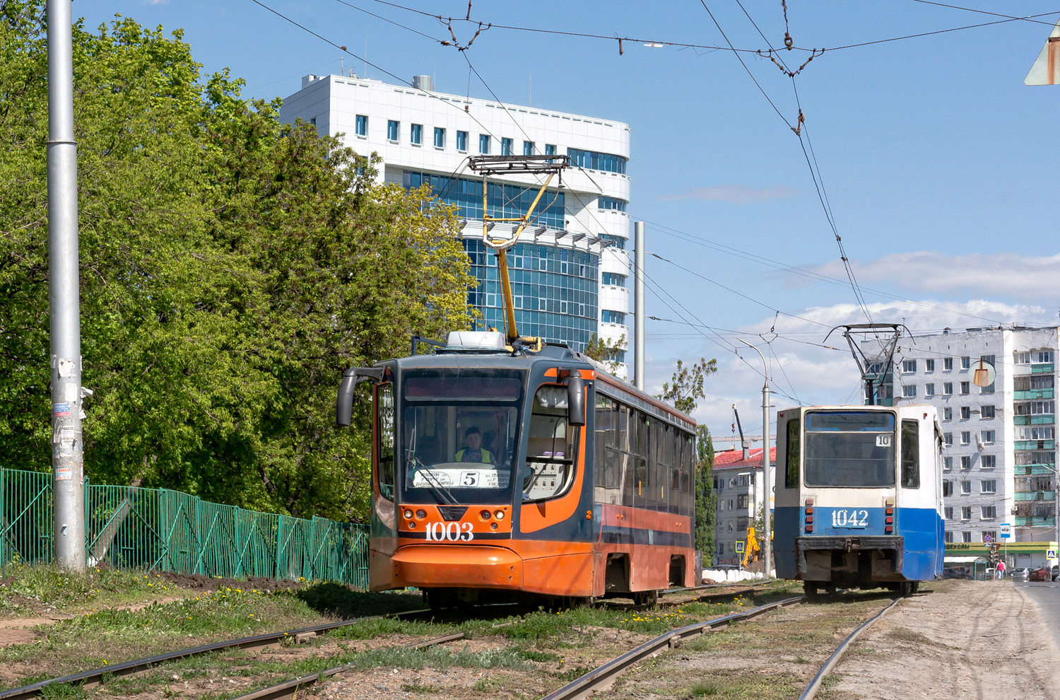 Уфа, 71-623-00 № 1003; Уфа, 71-608К № 1042