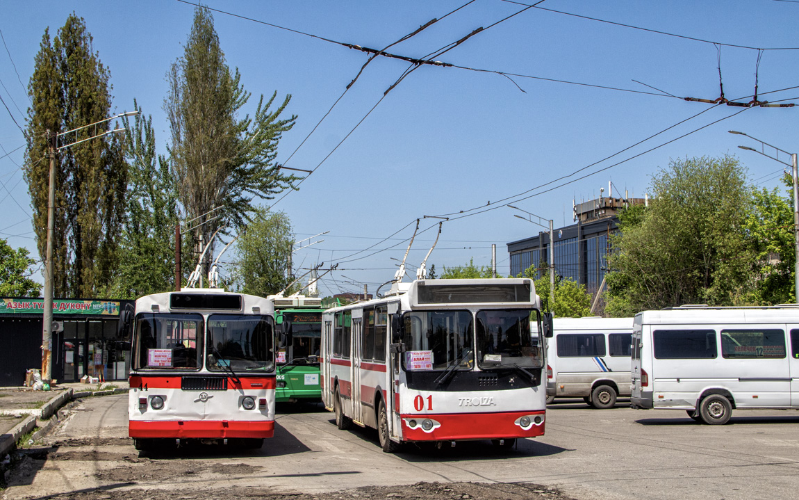 Ош, ЗиУ-682Г-018 [Г0Р] № 44; Ош, ЗиУ-682Г-016 (018) (обр. 2009) № 01