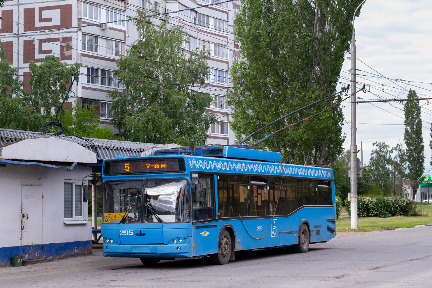 Балаково, СВАРЗ-МАЗ-6235.00 № 295