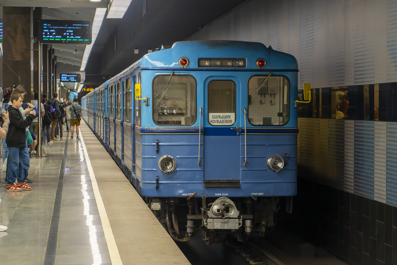 Moskwa, Ezh3 Nr 5807; Moskwa — 89 year Moscow metro anniversary Parade on 18/05/2024 — 19/05/2024