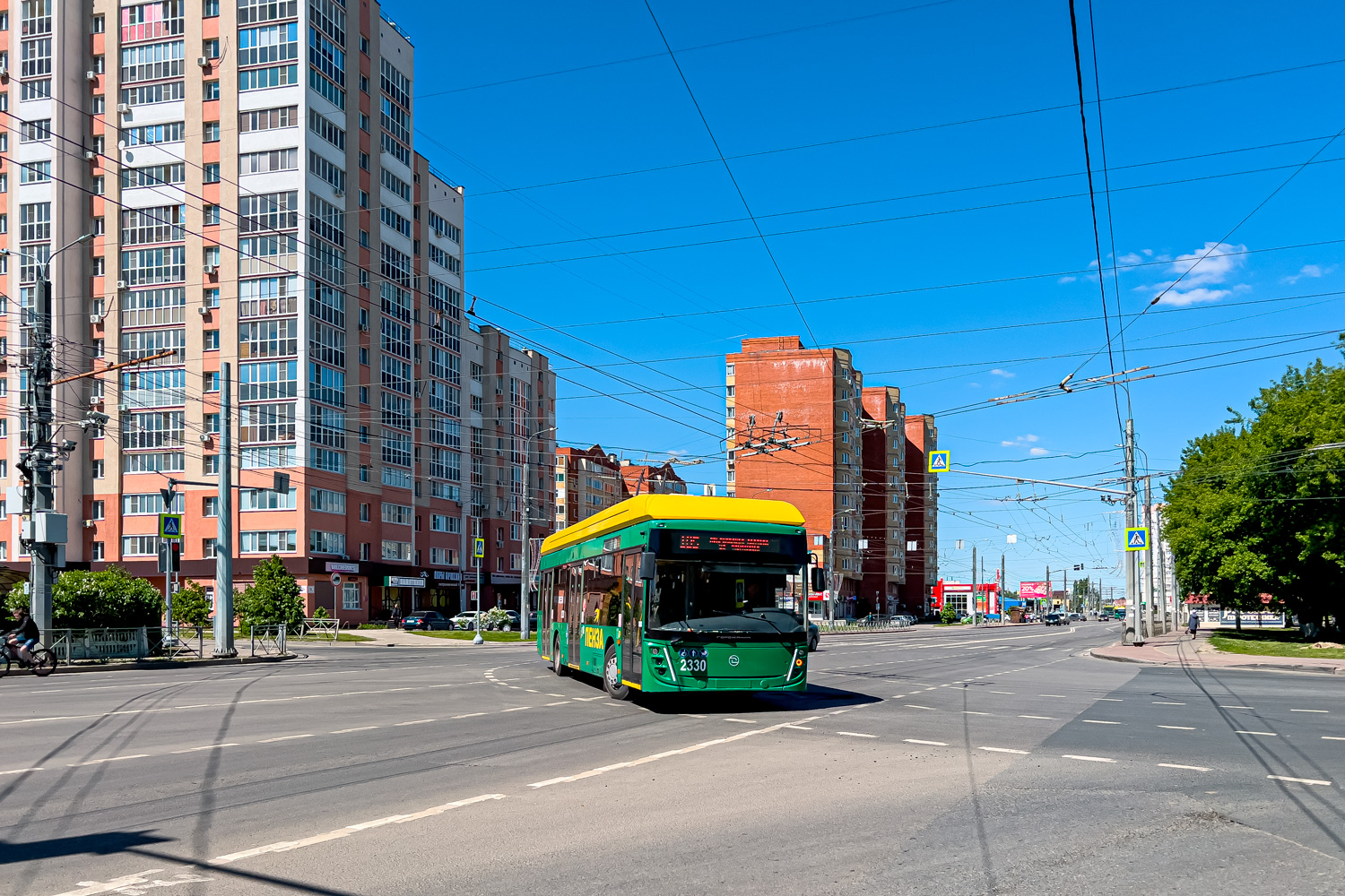 Пенза, УТТЗ-6241.01 «Горожанин» № 2330