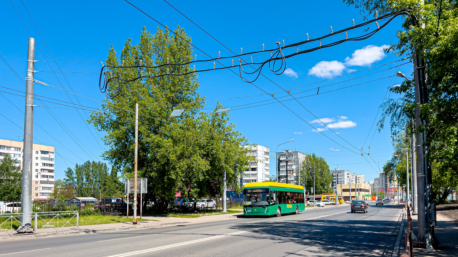 Пенза, УТТЗ-6241.01 «Горожанин» № 2337