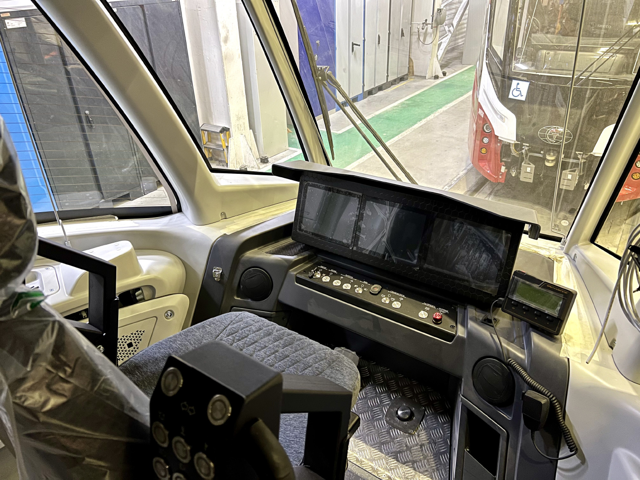 Пермь, 71-911ЕМ «Львёнок» № 2035