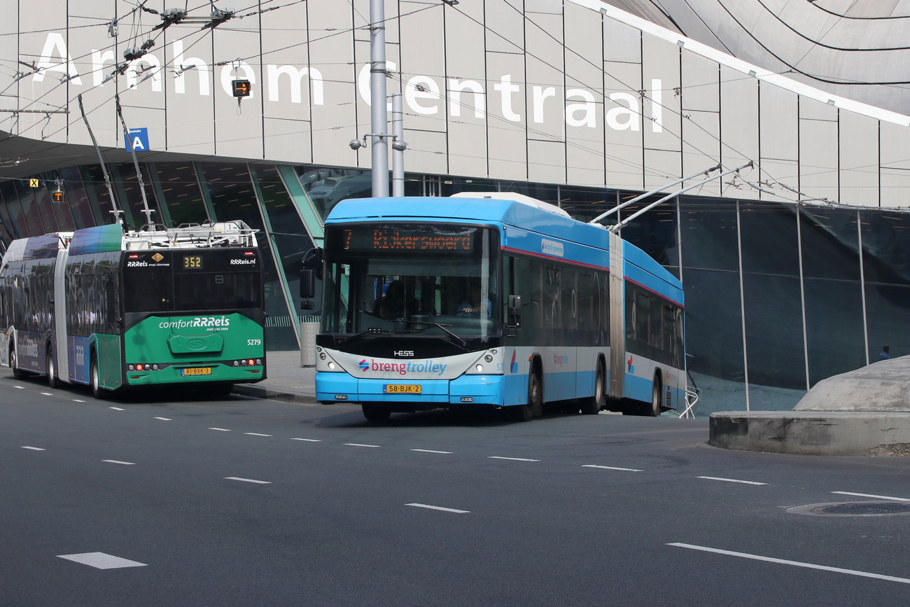 Arnhem, Hess SwissTrolley 4 (BGT-N1D) N°. 5270