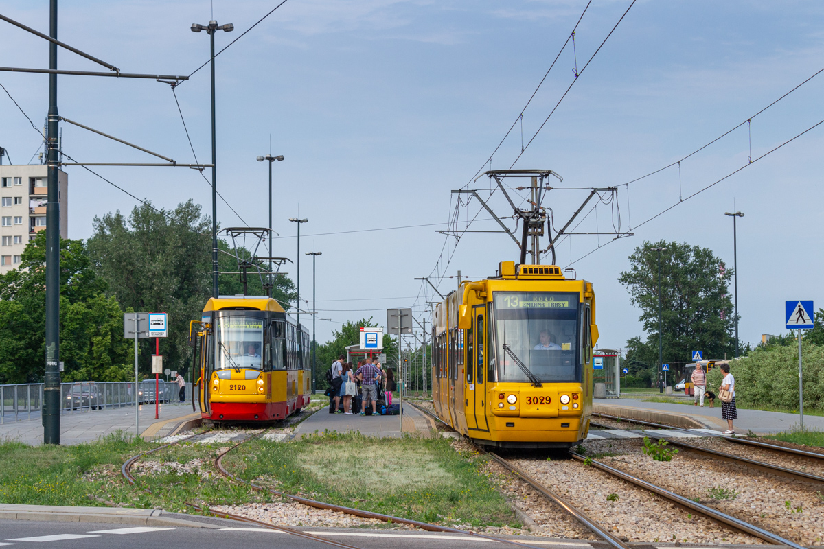 Varșovia, Konstal 105N2k/2000 Nr. 2120; Varșovia, Konstal 116Na/1 Nr. 3029