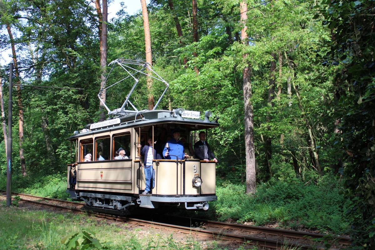 Потсдам, Двухосный моторный Lindner № 9; Вольтерсдорф — Юбилей: 111 лет Вольтерсдорфскому трамваю (19./20.05.2024)