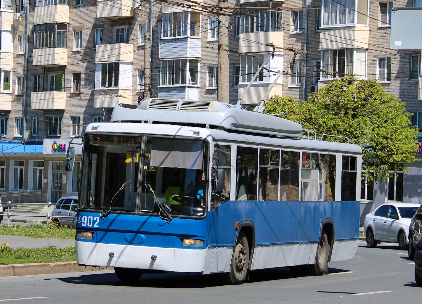 Чебоксары, БТЗ-52768Р № 902