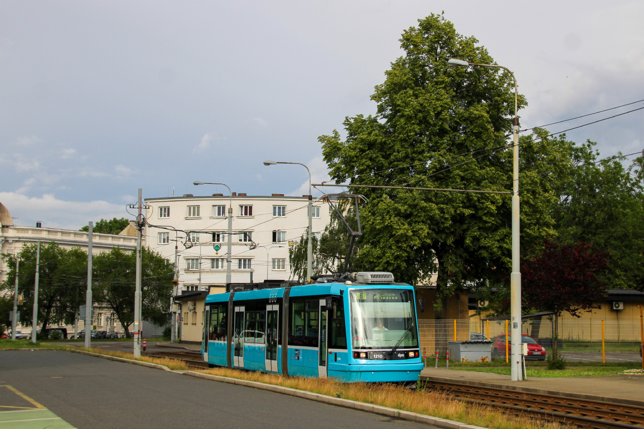 Ostrava, Škoda 03T4 Astra N°. 1210