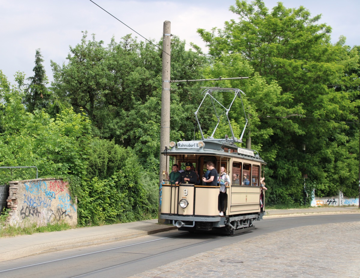 Потсдам, Двухосный моторный Lindner № 9; Вольтерсдорф — Юбилей: 111 лет Вольтерсдорфскому трамваю (19./20.05.2024)