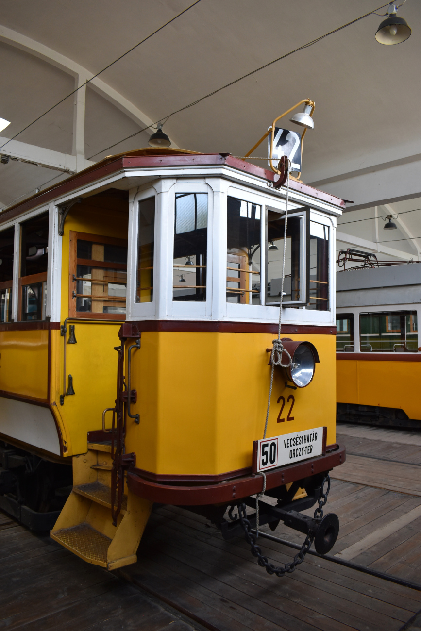Budapest, Ganz 2-axle motor car — 22 Budapest, Ganz 2-axle motor car — 22