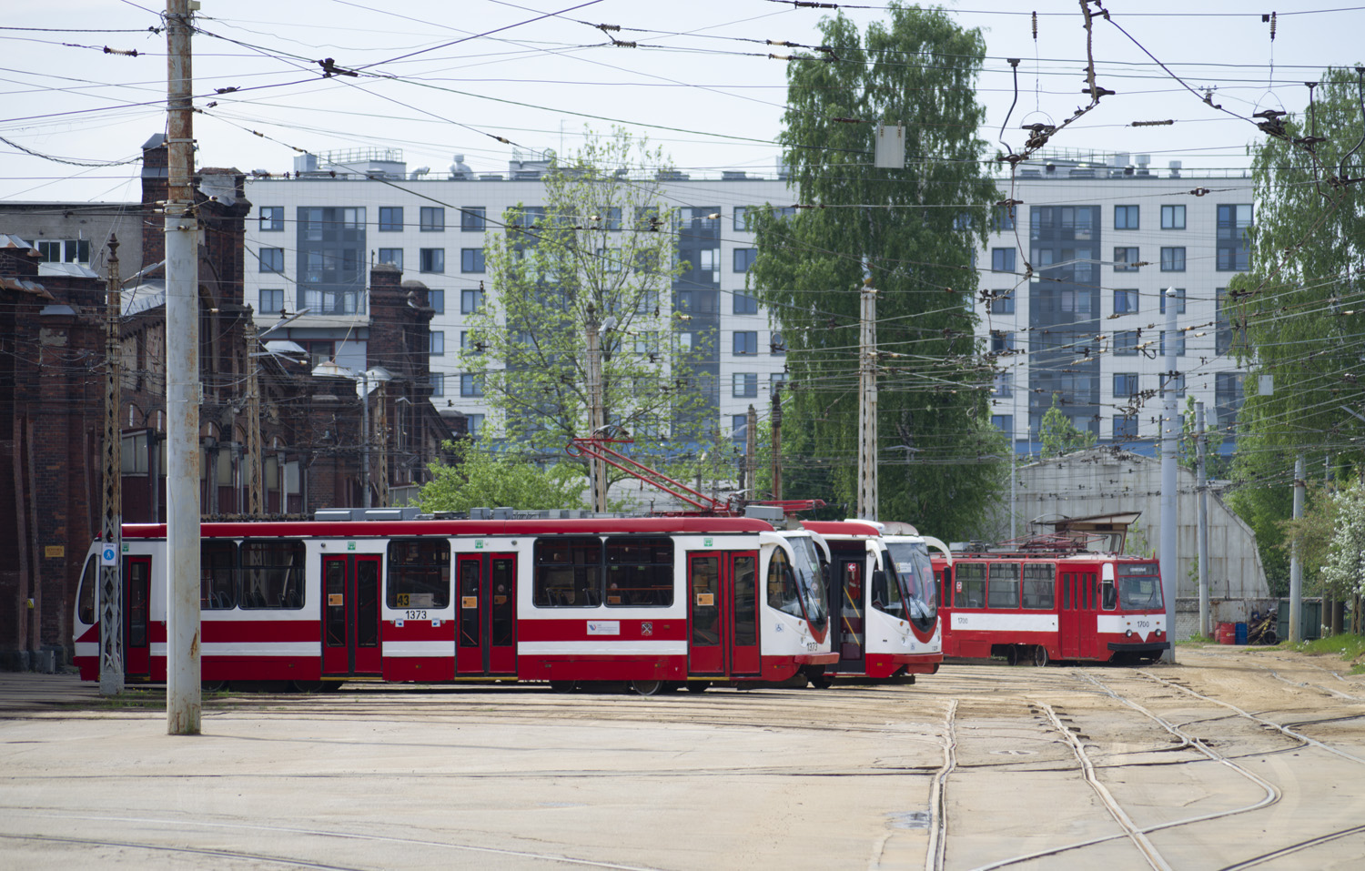 Санкт-Пецярбург, 71-134А (ЛМ-99АВН) № 1373 Санкт-Пецярбург, 71-134А (ЛМ-99АВН) № 1373