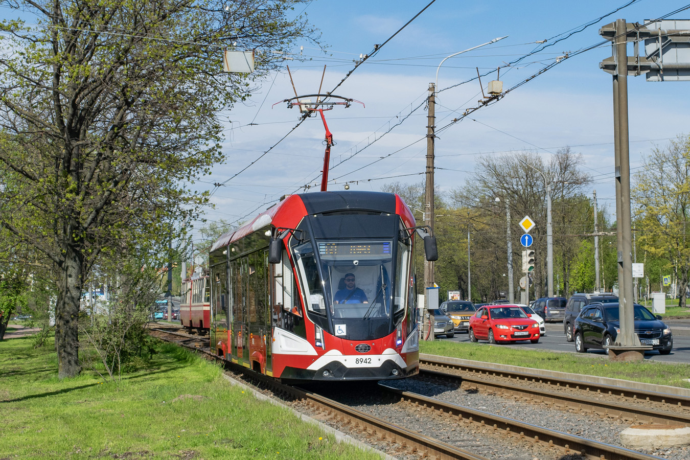 Санкт-Петербург, 71-923М «Богатырь-М» № 8942
