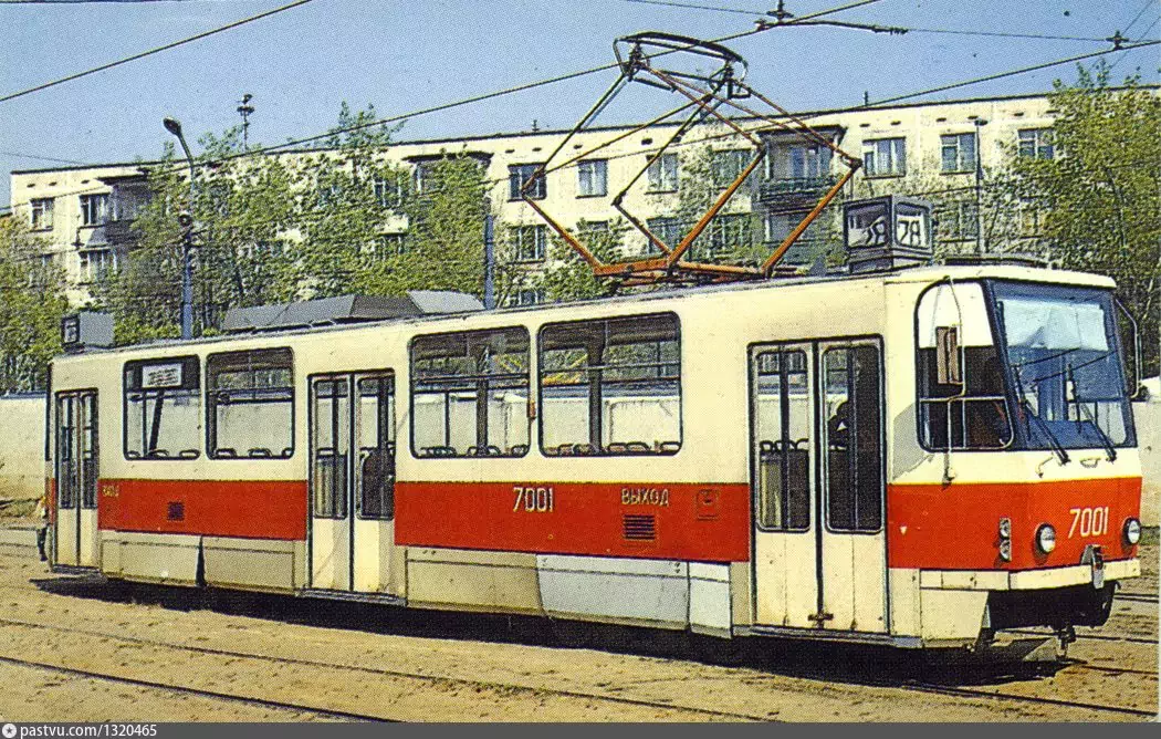 Москва, Tatra T7B5 № 7001