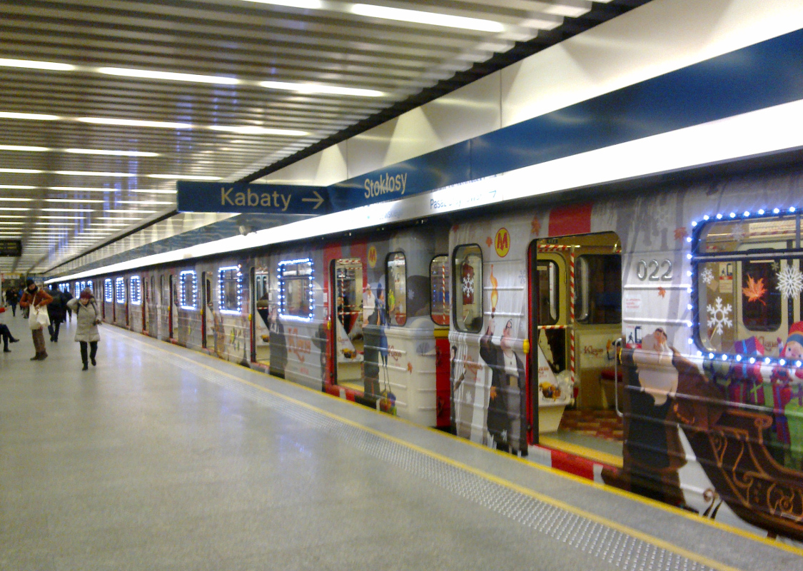 Варшава, 81-714.3М № 433; Варшава, 81-572 № 022