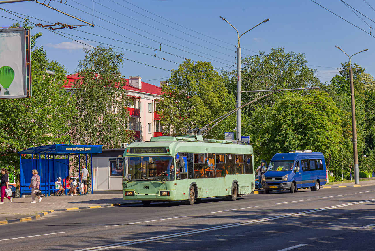 Гомель, БКМ 32102 № 1704