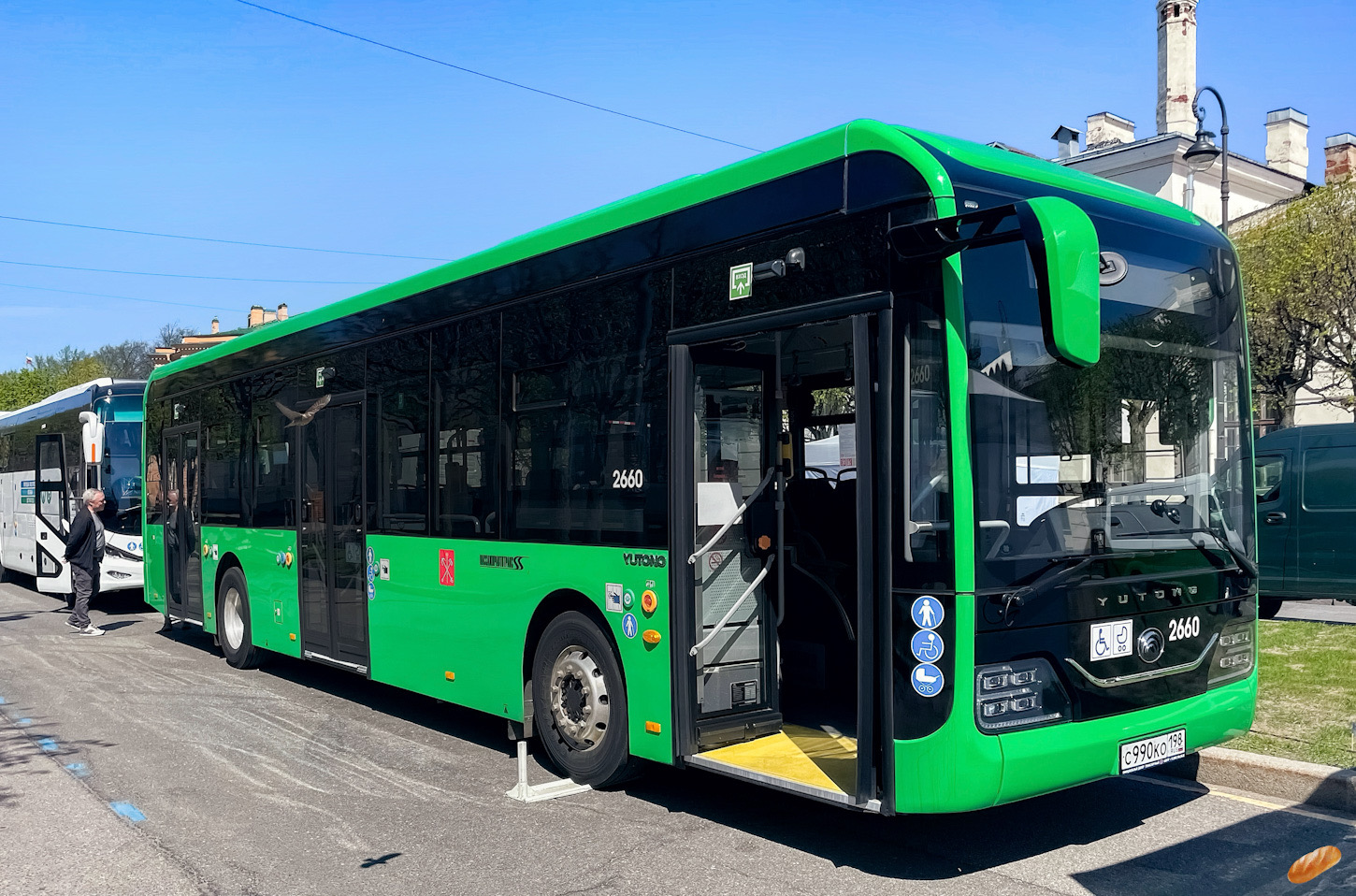 Санкт-Петербург, Yutong ZK6126BEVG № 2660; Транспорт и животные; Санкт-Петербург — Фестиваль «SPbTransportFest — 2024»