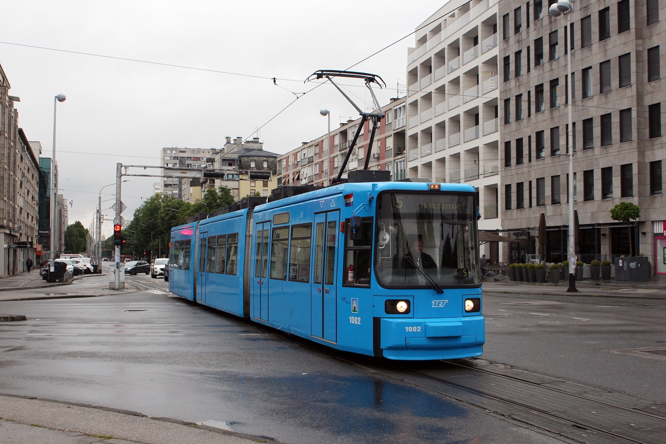 Загреб, Adtranz GT6M № 1002