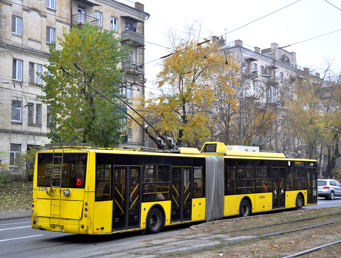 Kyjev, Bogdan Т90110 č. 2329 Kyjev, Bogdan Т90110 č. 2329