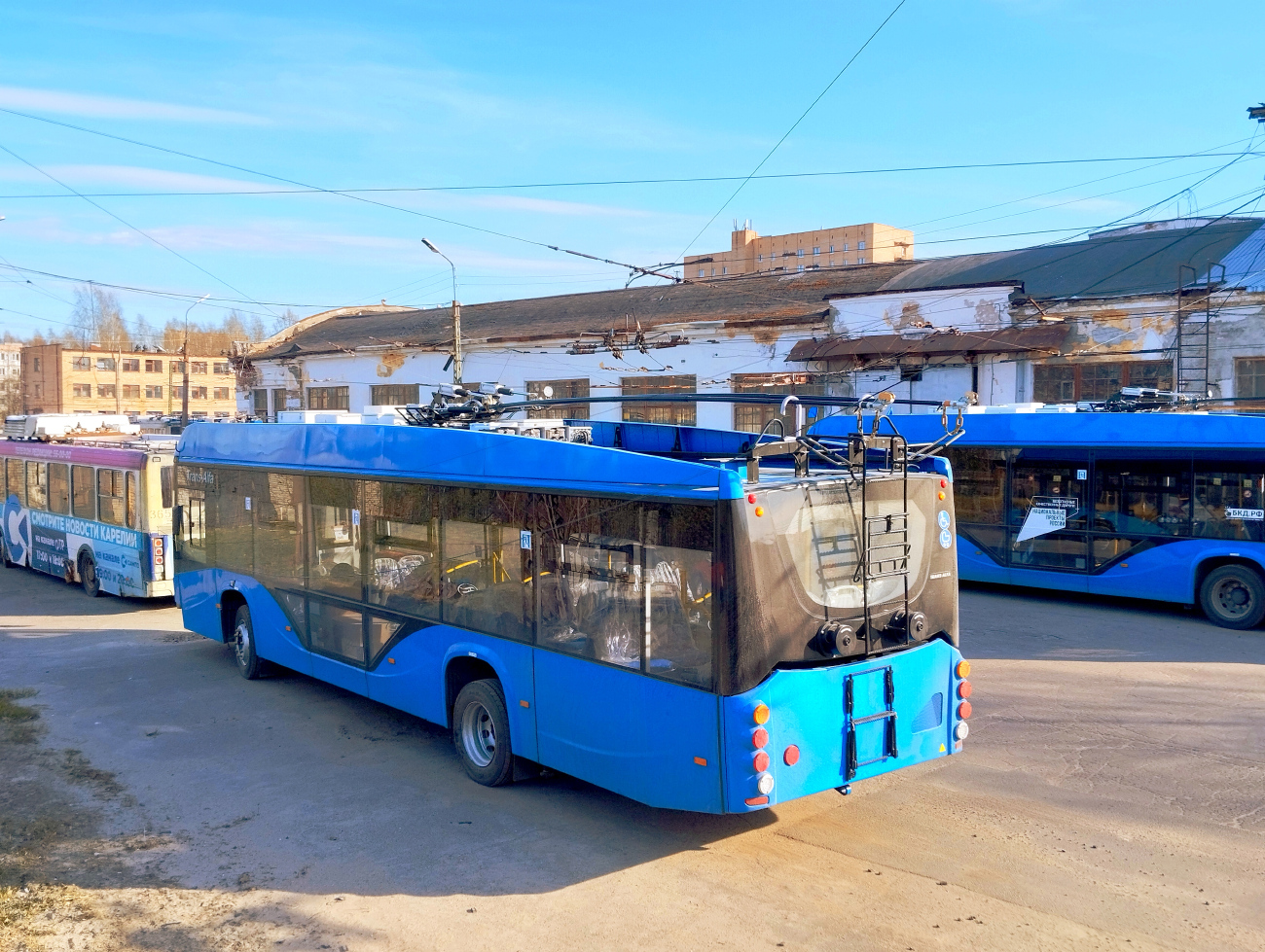Петрозаводск, ВМЗ-5298.01 «Авангард» № 511; Петрозаводск — Новые троллейбусы