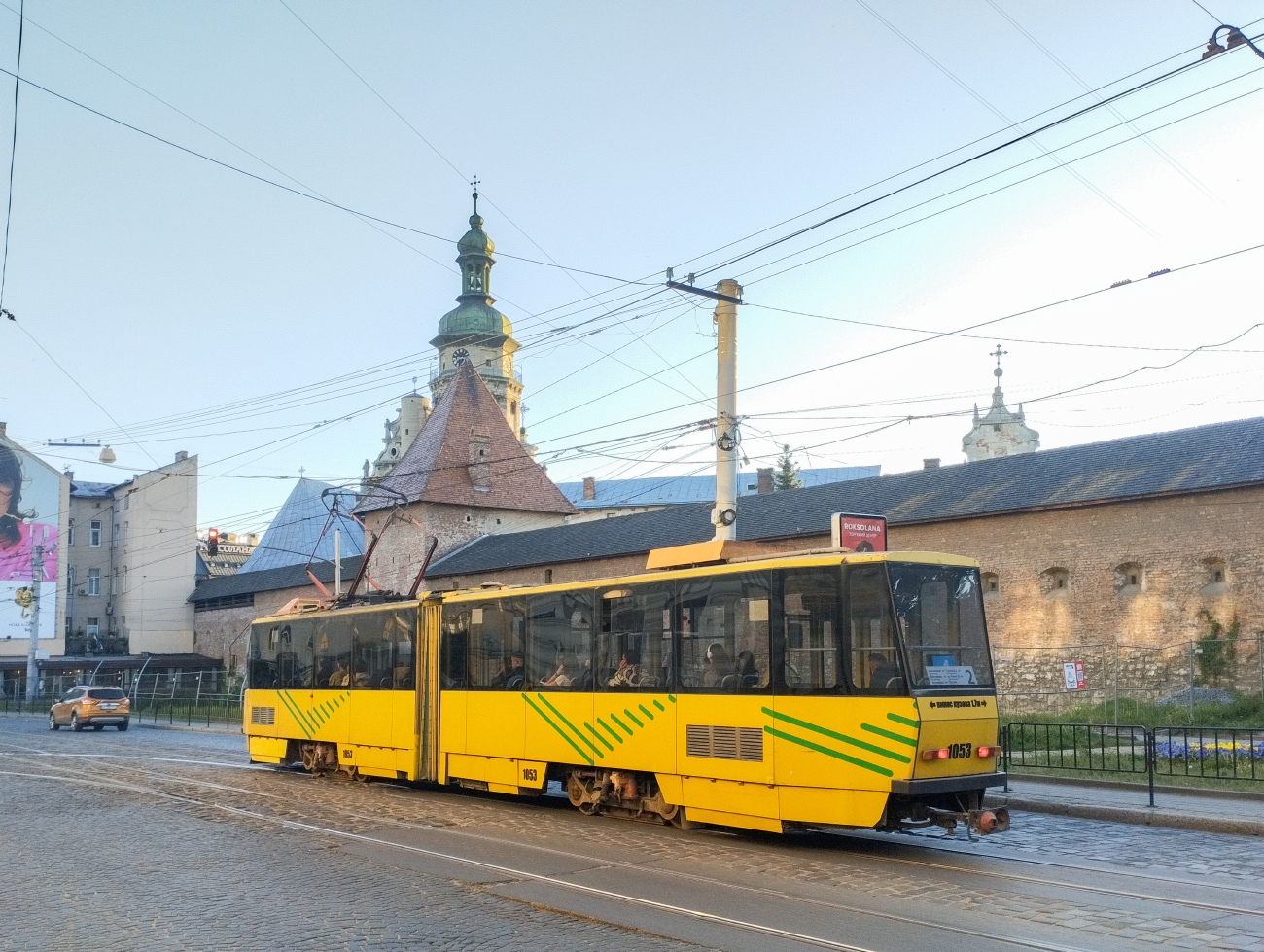 Львов, Tatra KT4SU № 1053