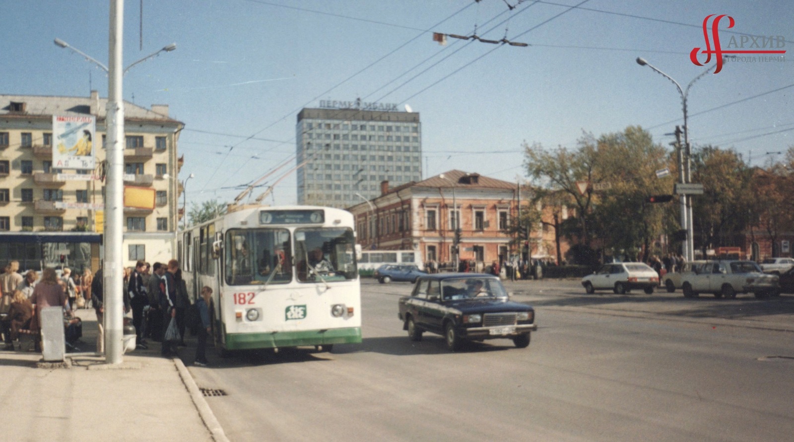 Пермь, ЗиУ-682В-012 [В0А] № 182; Пермь — Старые фотографии
