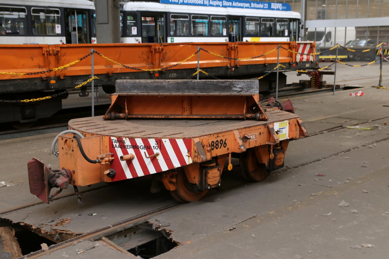 Антверпен, Двухосный грузовой прицеп № 8896