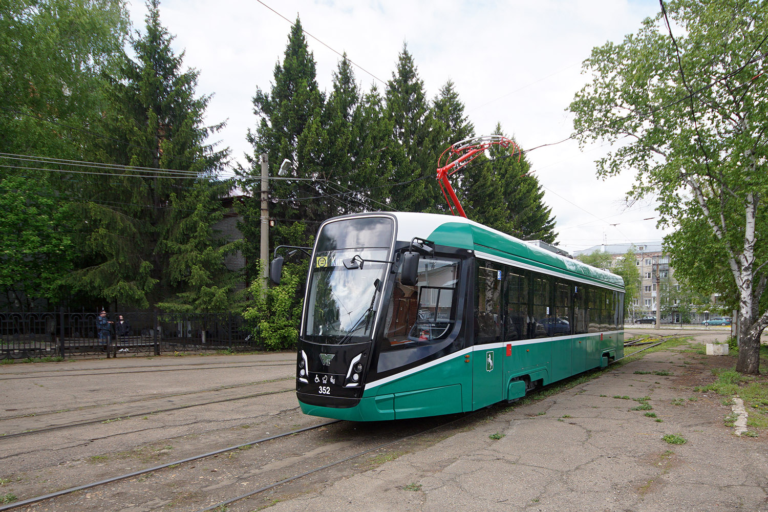Томск, 71-628-01 № 352