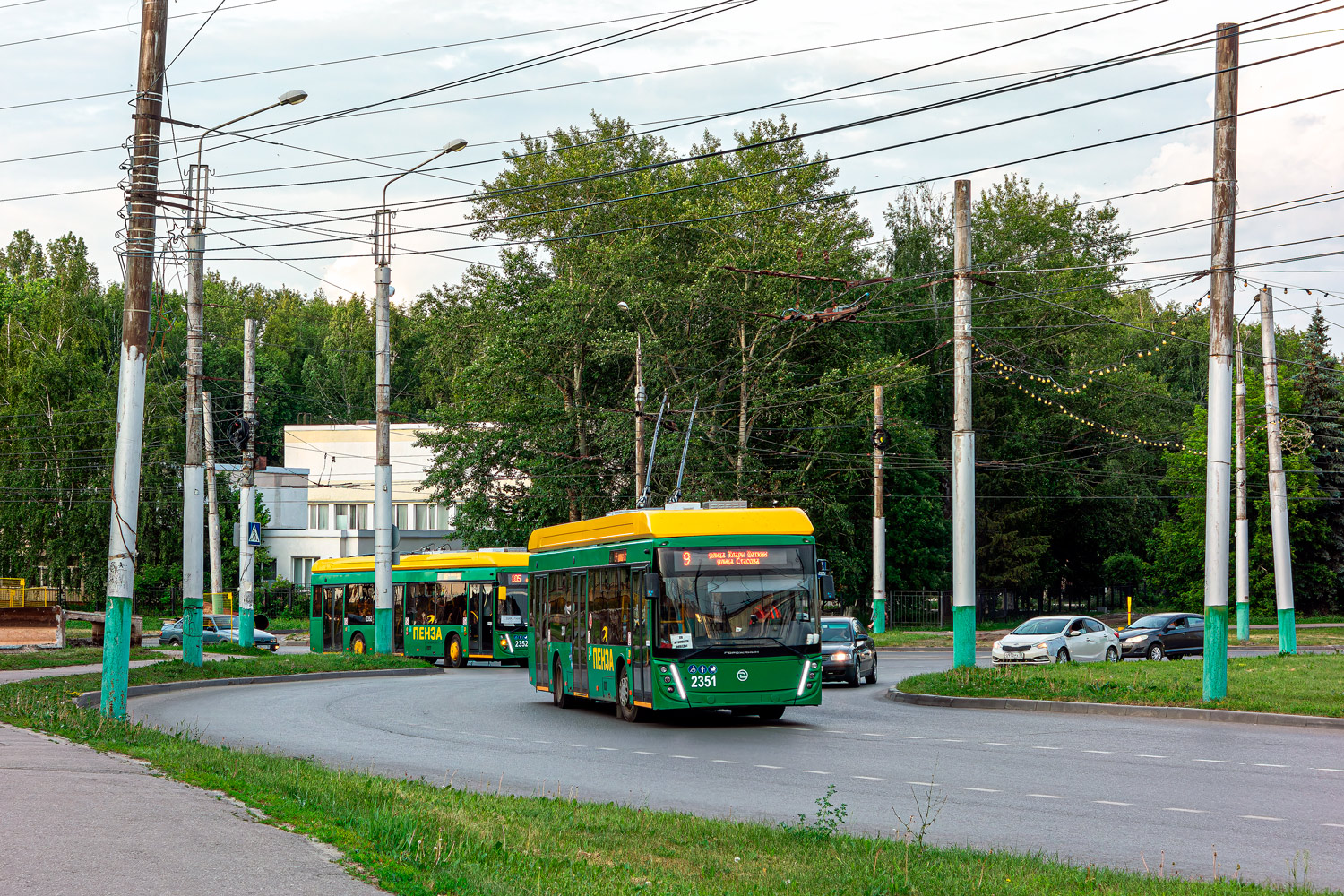 Пенза, УТТЗ-6241.01 «Горожанин» № 2351
