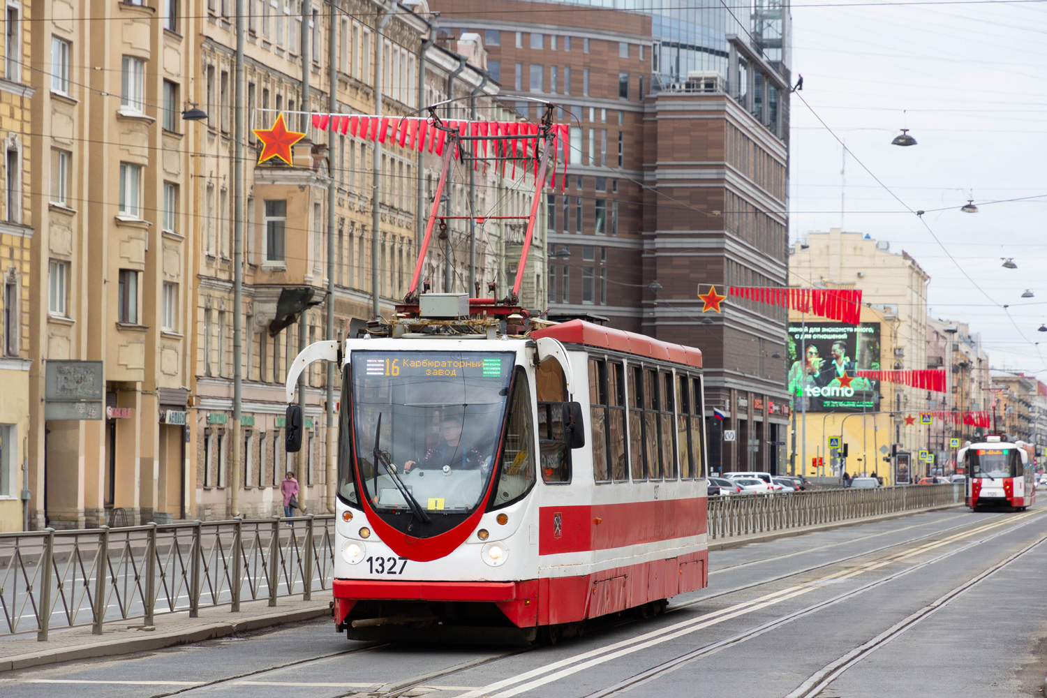 Санкт-Петербург, 71-134А (ЛМ-99АВН) № 1327 Санкт-Петербург, 71-134А (ЛМ-99АВН) № 1327