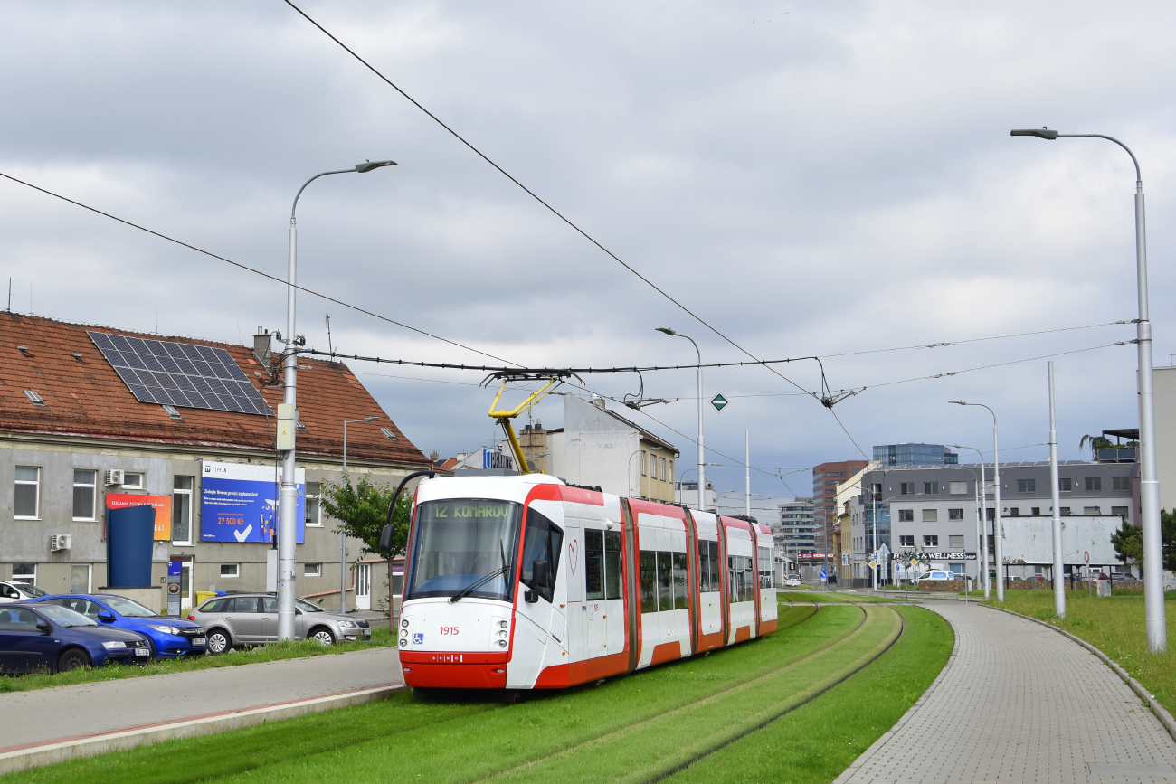 Brno, Škoda 13T Elektra # 1915