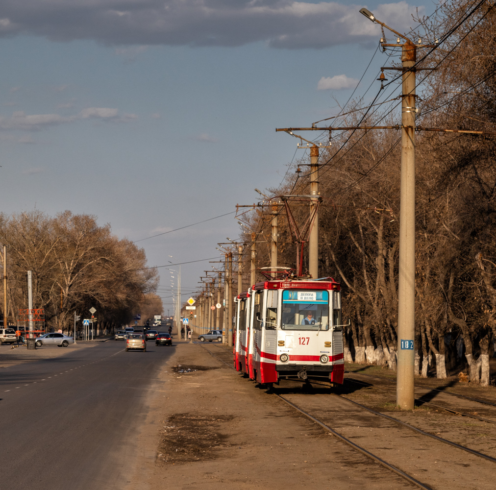 Pavlodar, 71-605 (KTM-5M3) — 127