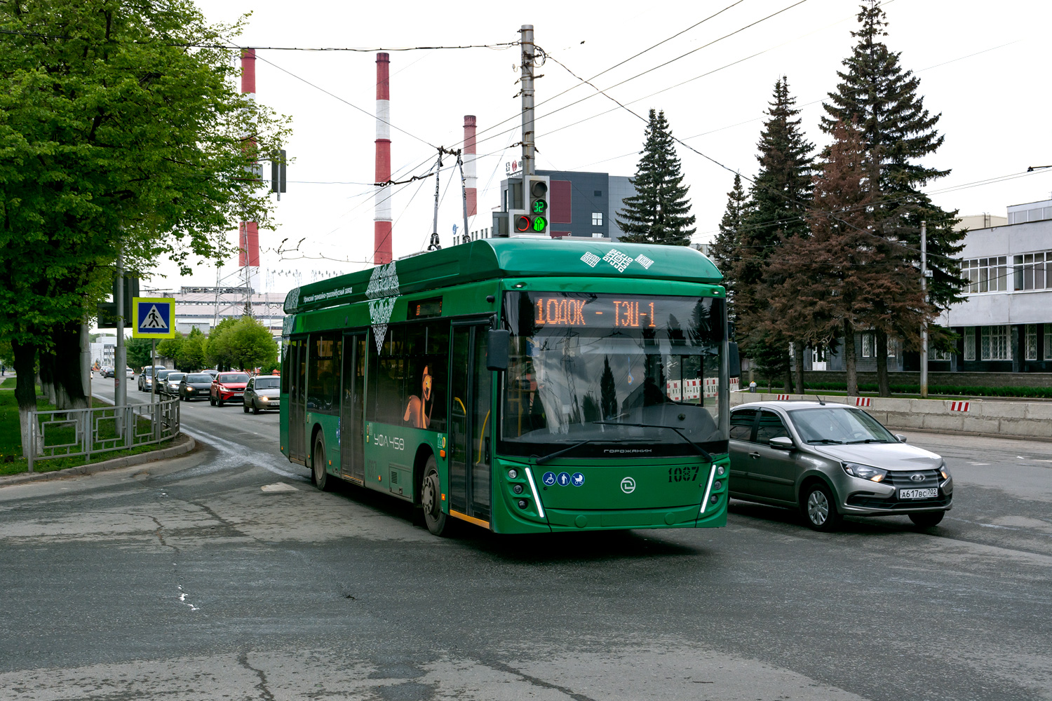 Уфа, УТТЗ-6241.01 «Горожанин» № 1087 Уфа, УТТЗ-6241.01 «Горожанин» № 1087